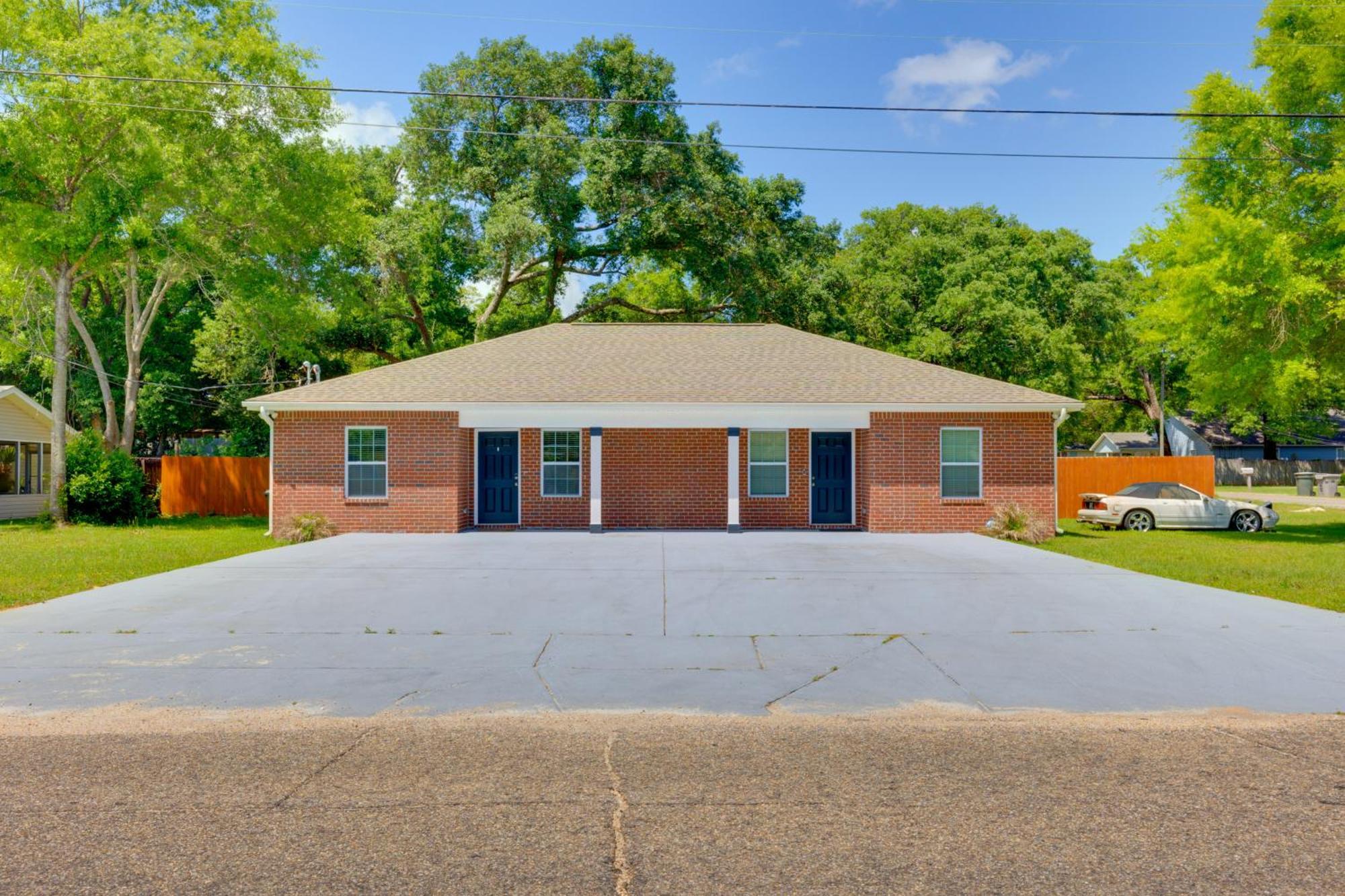 Apartamento Dog-Friendly Pensacola Duplex About 7 Mi To Downtown Exterior foto